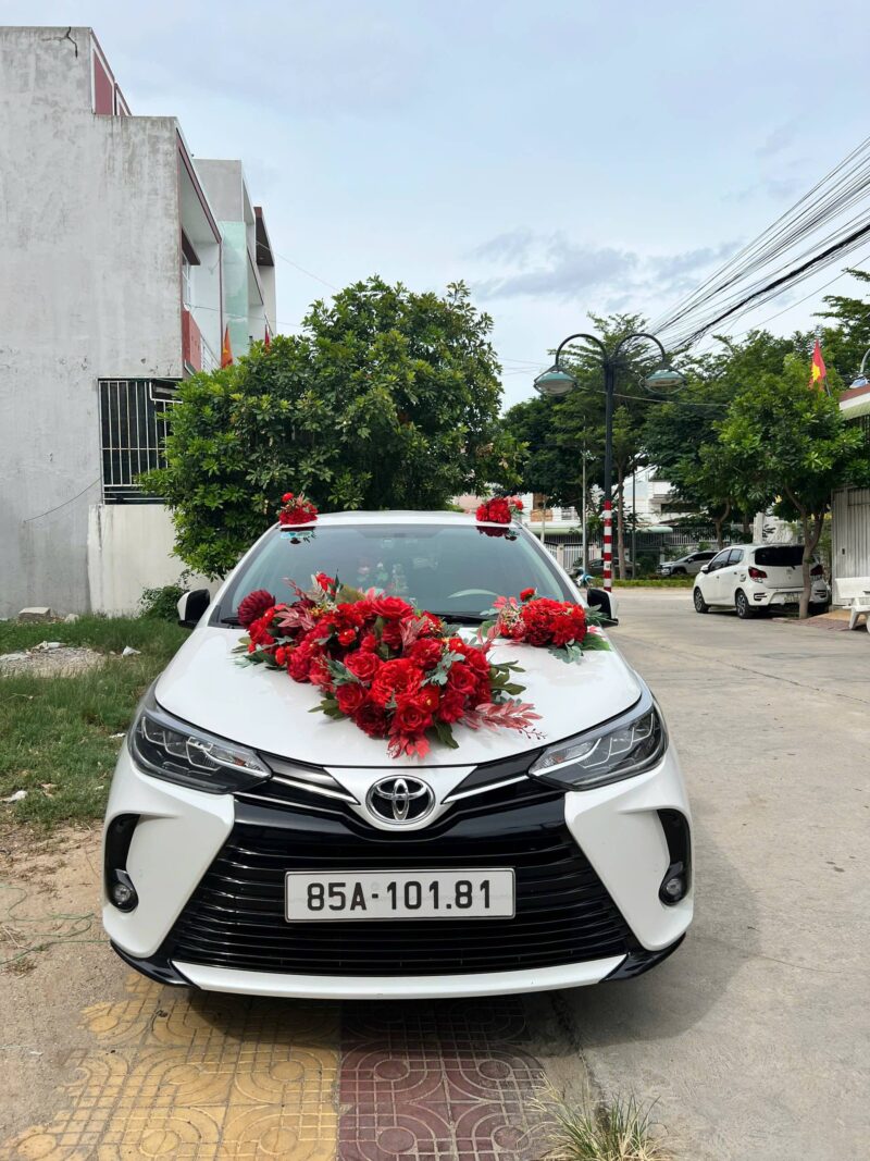 giá xe cưới