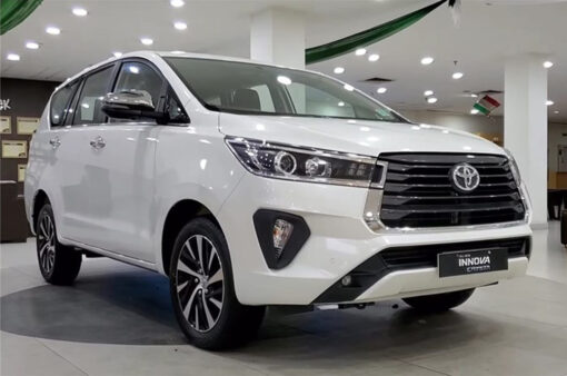 Cho thuê xe dẫn họ 7 chỗ Innova