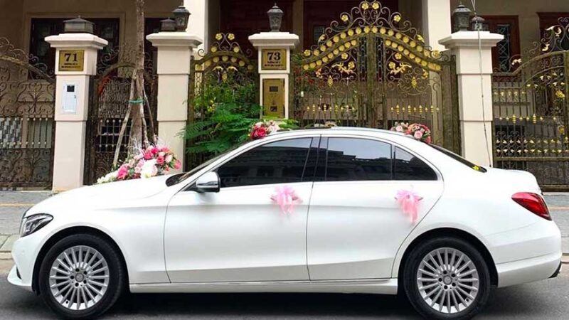 Cho thuê xe cưới Mercedes C200