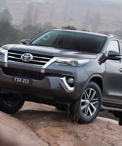 Cho thuê xe dẫn họ 7 chỗ Fortuner