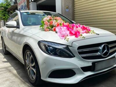 Cho thuê xe cưới Mercedes C200