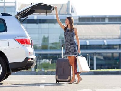 "Taxi Lavi Ninh Thuận – Dịch vụ taxi nhanh chóng, xe 4–7 chỗ, phục vụ tận nơi tại xã Nhơn Sơn, huyện Ninh Sơn."