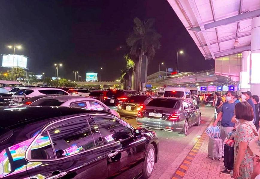 Xe riêng 4 chỗ, 7 chỗ từ Nha Trang đi Đà Lạt
