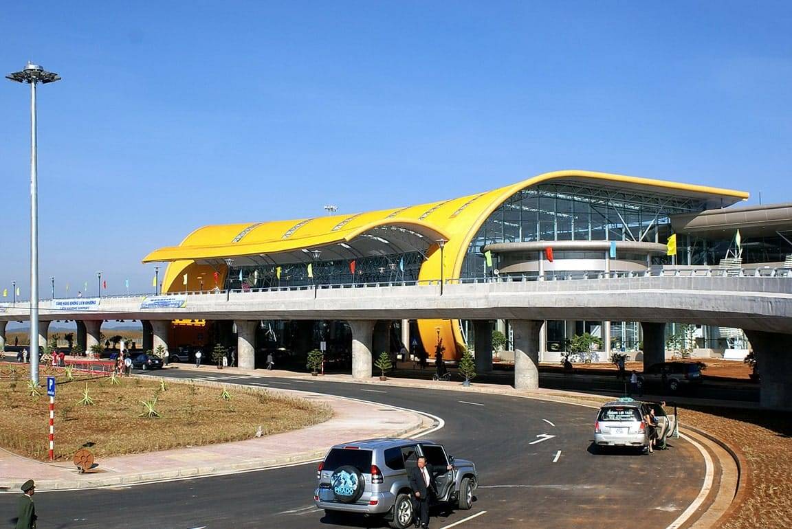 Taxi sân bay Liên Khương đi Đà Lạt giá rẻ, đón tận nơi, xe đời mới