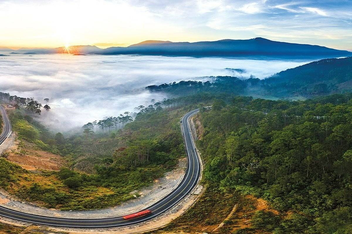 Xe taxi từ Phan Rang đi Đà Lạt giá tốt, đưa đón tận nơi