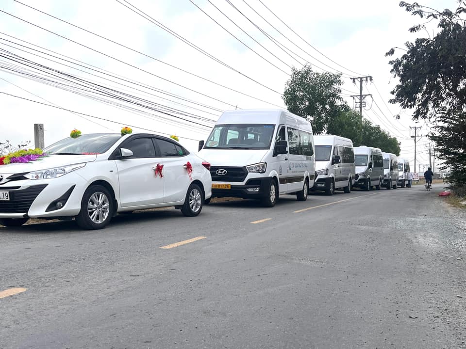 Hình ảnh taxi Star đón khách tại sân bay Cam Ranh đi Ninh Thuận