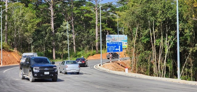 Bảng giá taxi Đà Lạt cập nhật mới nhất, dịch vụ đưa đón sân bay, nội thành và đi tỉnh