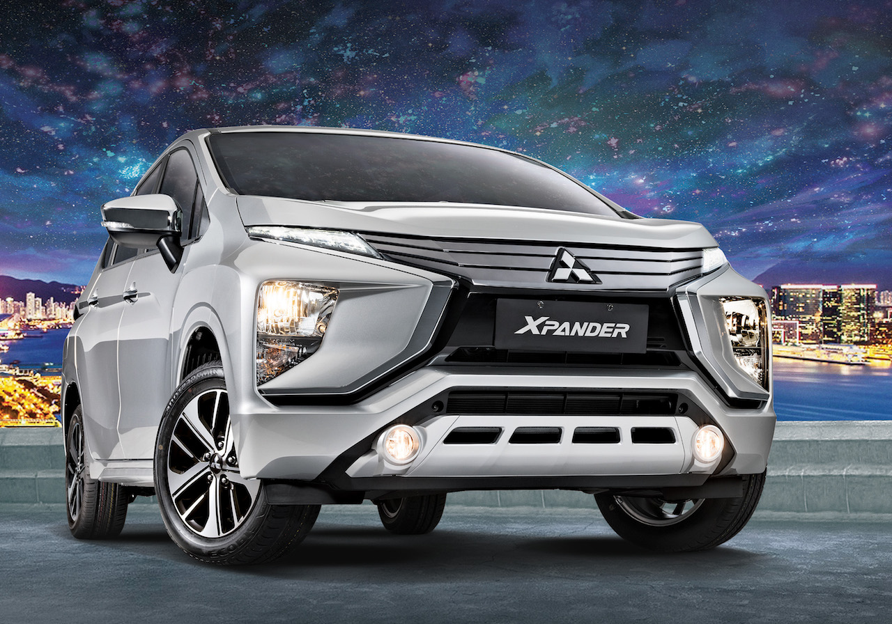 Xe taxi Star 7 chỗ phục vụ tuyến sân bay Cam Ranh đi Đà Lạt giá trọn gói