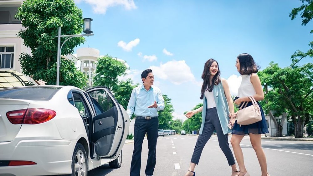 Taxi gia đình 7 chỗ đi sân bay Cam Ranh từ Vĩnh Hy Ninh Thuận