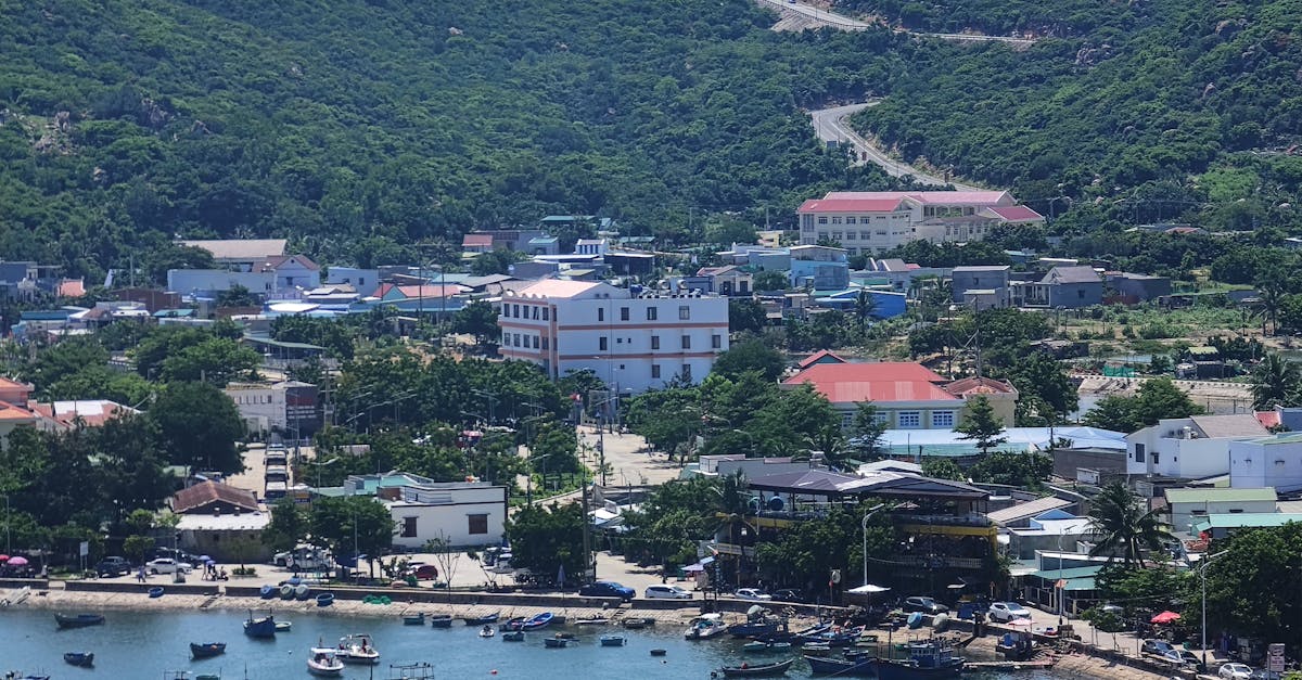 Xe 7 chỗ Taxi Star phục vụ tuyến Vĩnh Hy – Mũi Né