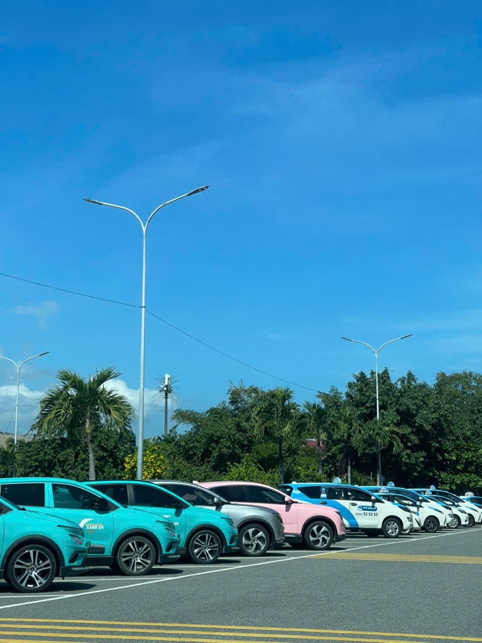Khách hàng trải nghiệm Taxi Star đi Vĩnh Hy Bình Hưng
