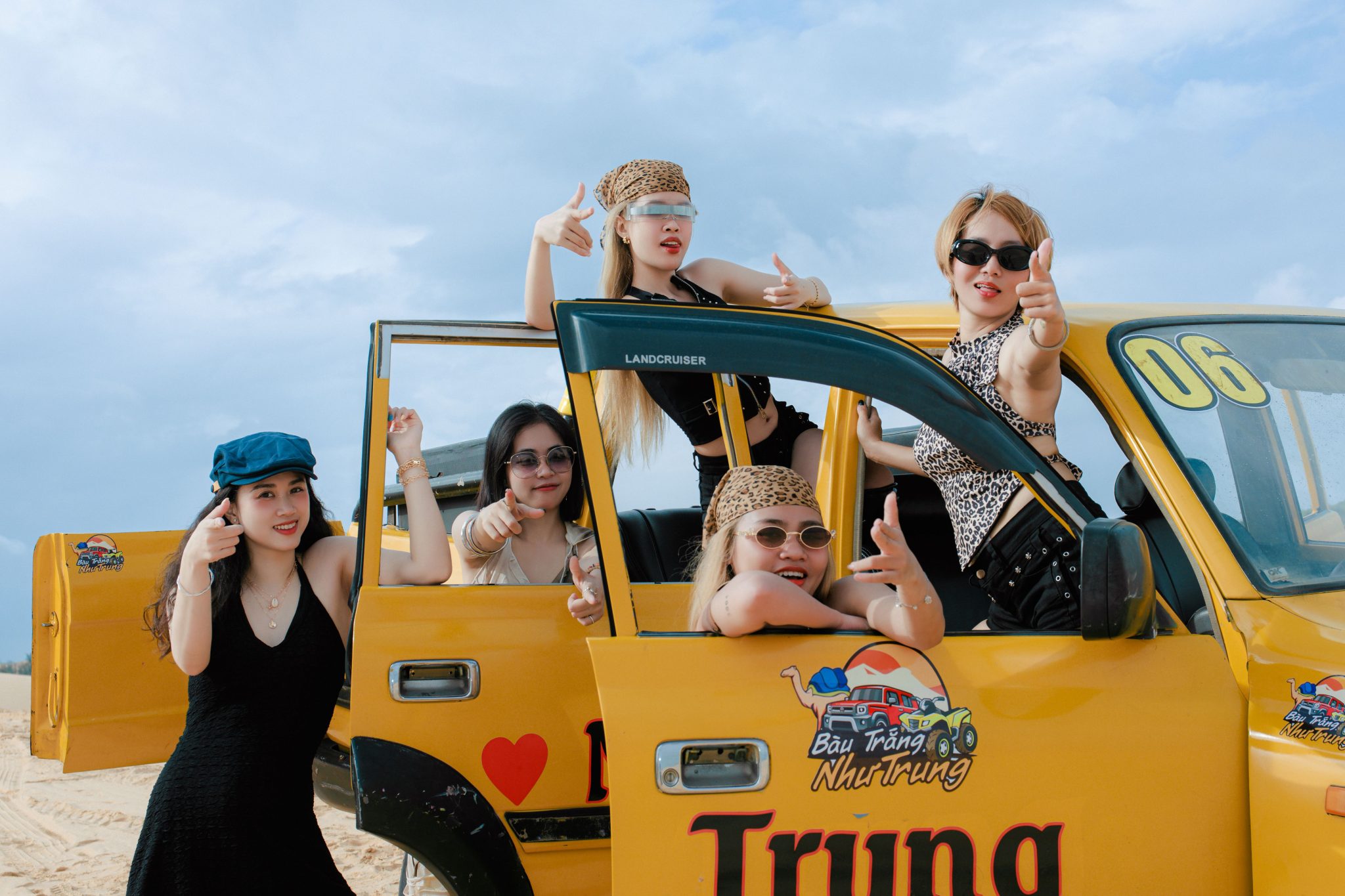 Thuê xe đi Phan Thiết giá tốt, xe đời mới đưa đón tận nơi